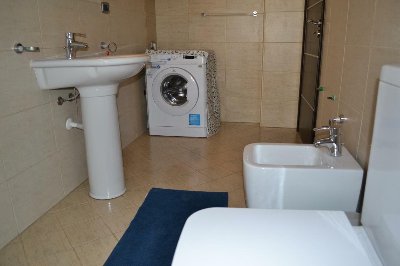 Penthouse 4 Bedrooms Apartment Vlore Bagian luar foto
