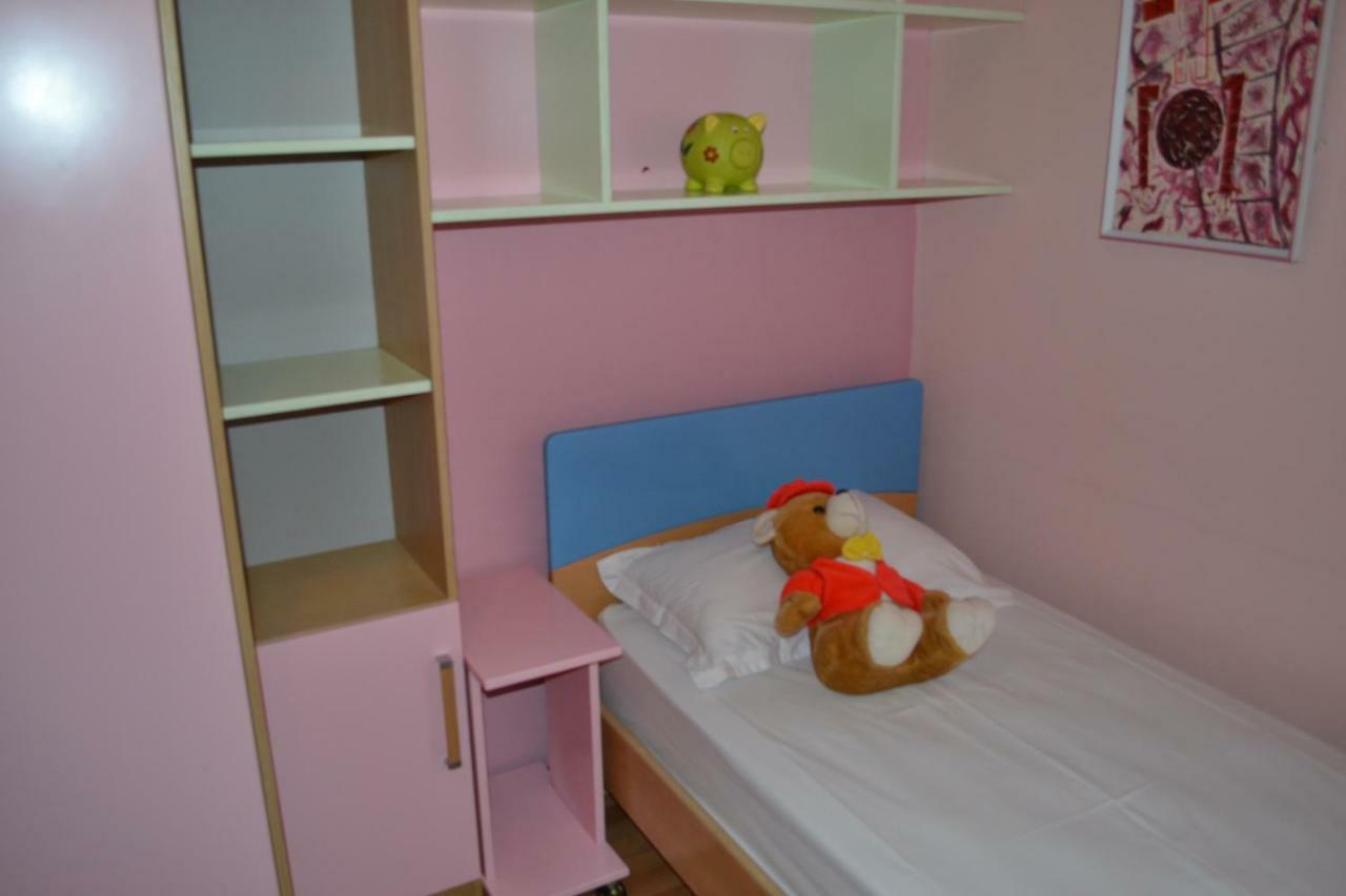 Penthouse 4 Bedrooms Apartment Vlore Bagian luar foto