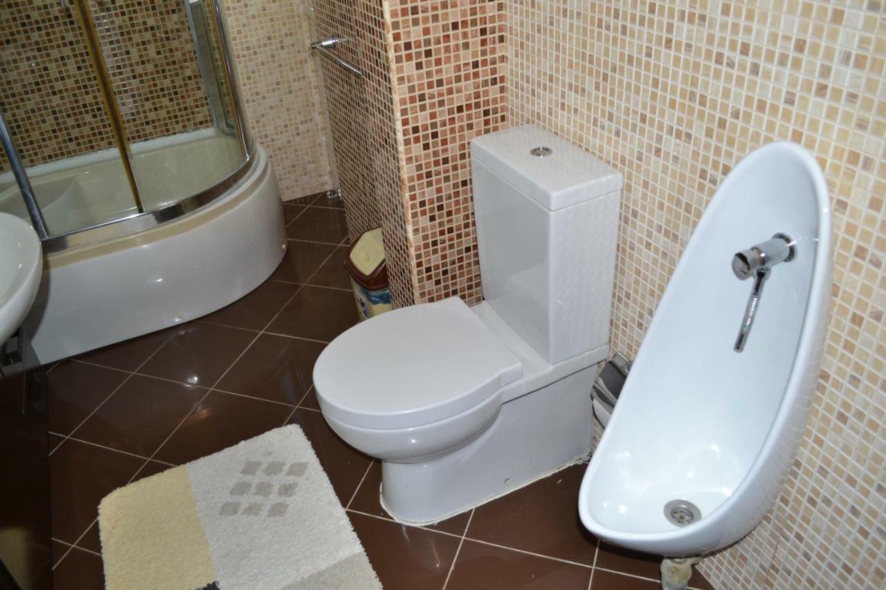 Penthouse 4 Bedrooms Apartment Vlore Bagian luar foto