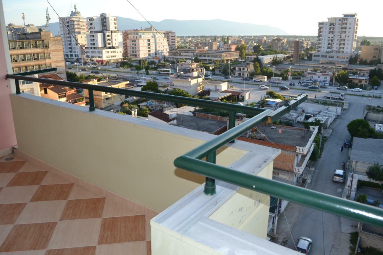 Penthouse 4 Bedrooms Apartment Vlore Bagian luar foto