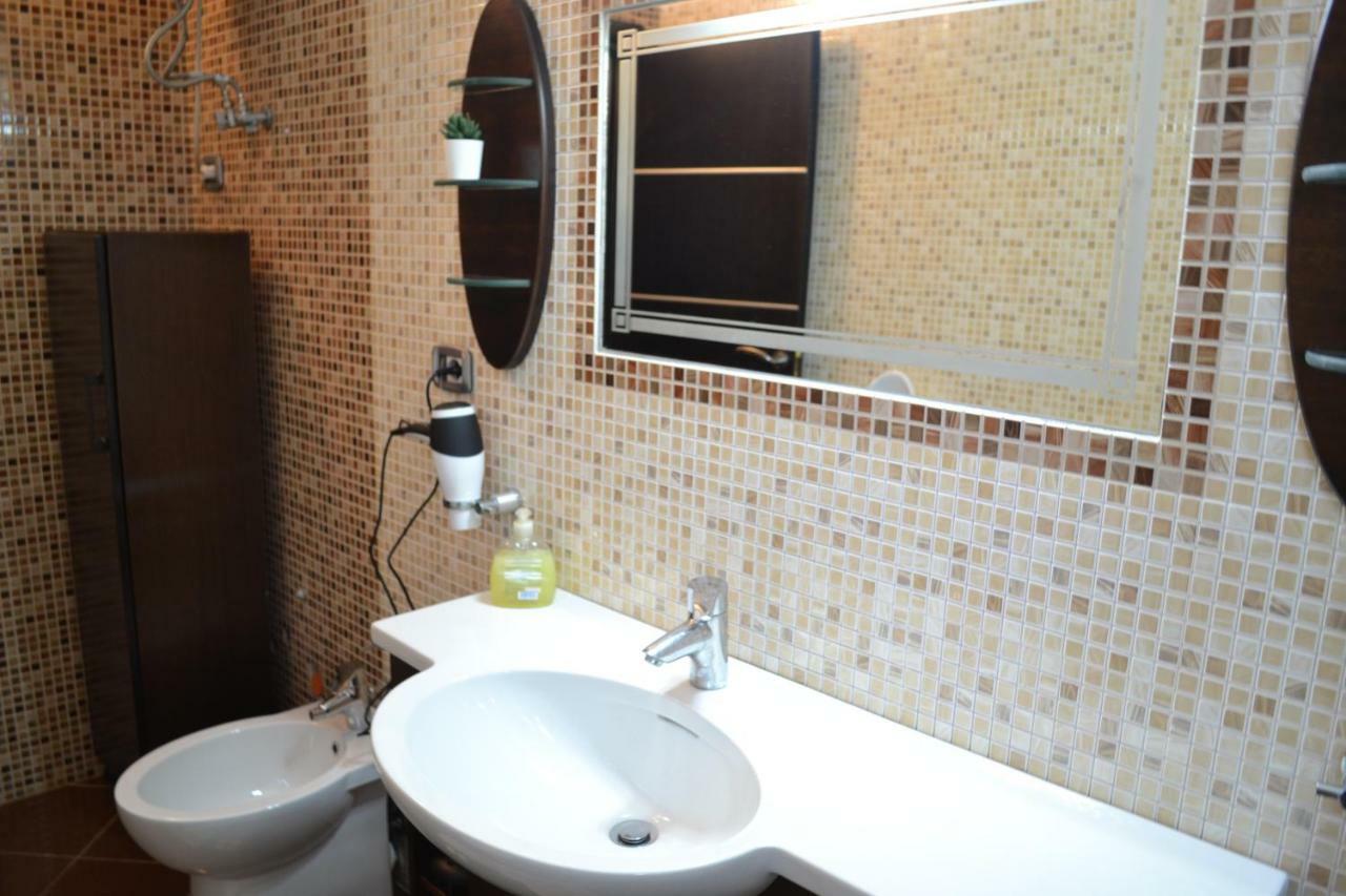 Penthouse 4 Bedrooms Apartment Vlore Bagian luar foto